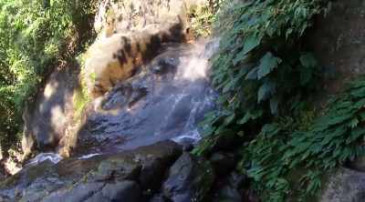 You know, the rock that
all the water is hitting - Lost Gold of World War II
