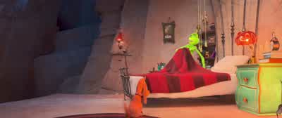 Max you know the rulesYou sleep in your bedand I sleep inOh no no not you too I don't believe thisMax did you teach him puppy eyes - The Grinch