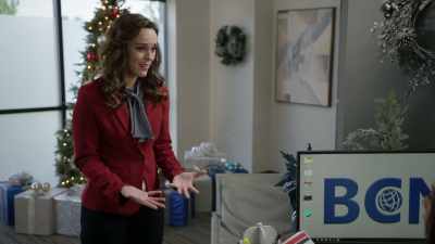 You know those stories
don't rate the highest. - Random Acts of Christmas