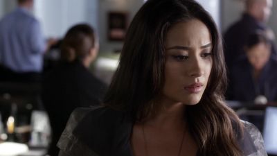 YOU KNOW WHAT?
CHANGE OF PLANS. - Pretty Little Liars