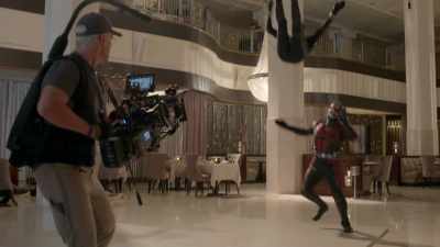 You know what?
Give me another one. (GRUNTS) - Ant Man and the Wasp