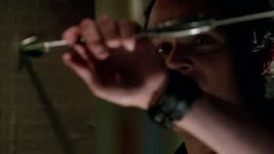 You know what I learned in prison? - Arrow