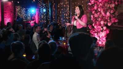 -You know what I mean?
-[all laughing] - Liza Treyger: Night Owl