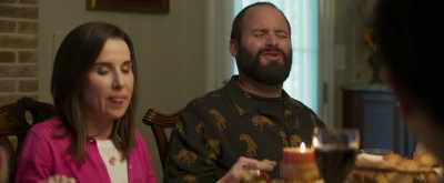 - You know what I mean, wiseass.
- Open your stupid eyes. - Instant Family