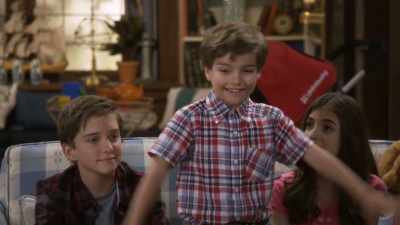 You know what we need?
A group hug! Come on! - Fuller House