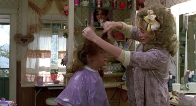 You know what you need in here Truvy - Steel Magnolias