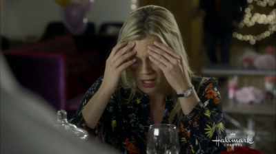 - You know what my problem is?
- You like to talk to strangers? - Love at First Glance