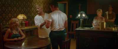 - You know what they say, - Frank and Penelope