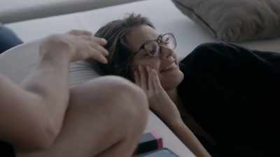 You know, what is the best angle and 
lighting? - Nude