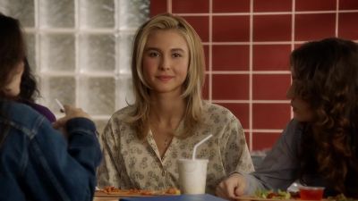 You know what you
should do? Cut your hair. - Young Sheldon