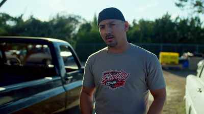 You know, what's cool
about this car is why Efrain
and his son, Junior, - Shorty's Dream Shop