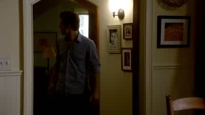 You know what's wrong with her? - The Vampire Diaries