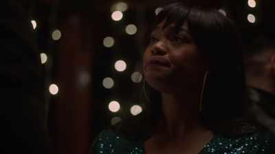 You know, when we first met,
I wasn't even looking - The Holiday Proposal Plan