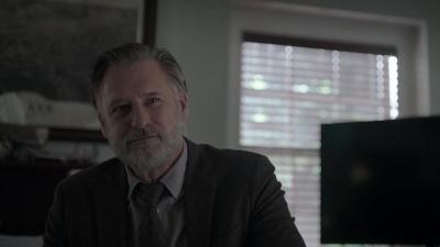 You know who's driving
that van, don't you? - The Sinner