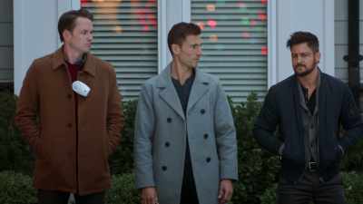 You know who's never
been on a cruise before? - Three Wise Men and a Baby