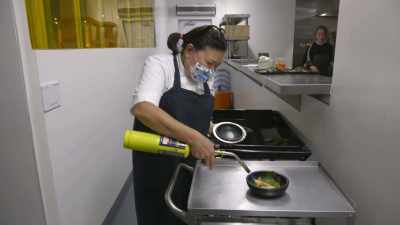 You know, with a new
restaurant like yours, - Food and Country