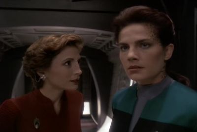 You know that woman. - Star Trek: Deep Space Nine