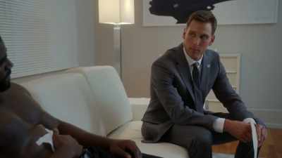 YOU KNOW YOU CAN TELL ME. - Tyler Perry's The Oval