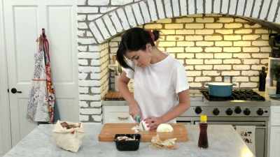 - You know, if you cry, it's okay, - Selena + Chef