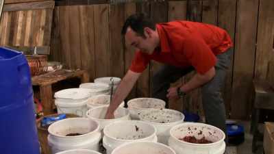 You know,
you gotta get
the high quality fruit - Moonshiners: Master Distiller