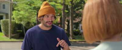 You know, if you see a bear,
I've seen all these bear documentaries. - Happiness for Beginners