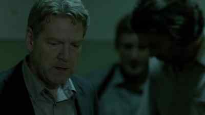 You left a suspect in
there with his belt! - Wallander