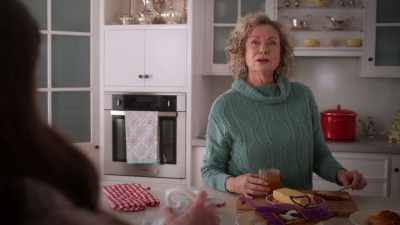 You left the party without
saying goodbye last night. - The Dog Days of Christmas