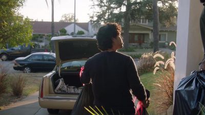 You left the trunk open. - The Rookie