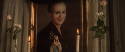 You let down your people - Evita