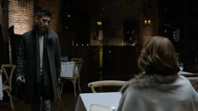 You like to dine alone, I know. - Marvel's The Defenders