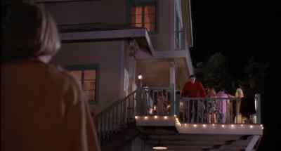 - You like his earring, though, right?
- Oh, I love his earring. - Beethoven's 2nd