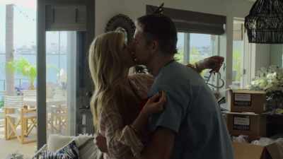 - You like it?
- "Debra and John." - Dirty John