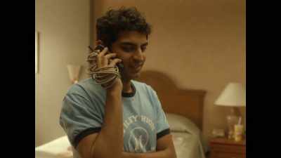 - You like it?
- ( Divya laughs ) - Room 104