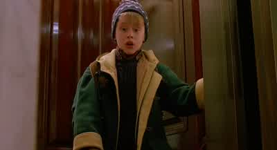 You little... - Home Alone 2: Lost in New York