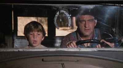 -You live around here?
-No. - The Waltons
