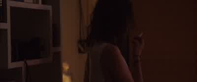 - You live in this room, right? - I Origins