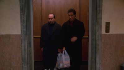 -You live on this floor?
-Yeah. - Seinfeld
