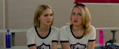 You live on your phones - Yoga Hosers