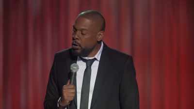 "You live with me, boy!" - Marlon Wayans Presents: The Headliners