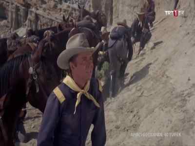 You look a little pale, boys. - 40 Guns to Apache Pass