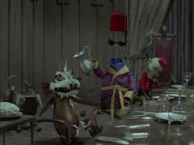 You look a little uncomfortable - Mad Monster Party?