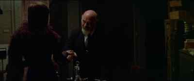 - You look beautiful.
- Thank you. - Klute