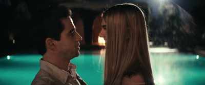 - You look so beautiful.
- Thanks, baby. - Lumina