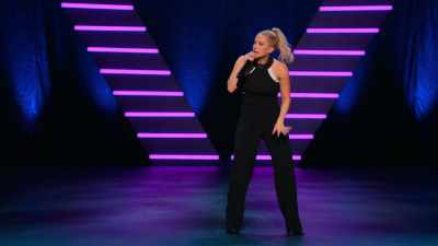 You look down,
you finally get it up there, - Iliza Shlesinger: Unveiled