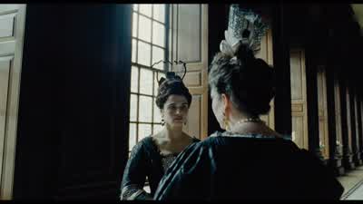 You look like a badger - The Favourite