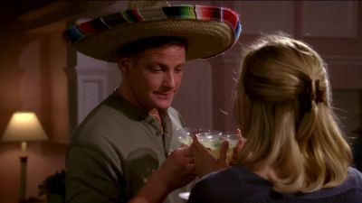 YOU LOOK... - Desperate Housewives
