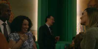 You look so... happy.
You're so happy. - Harlem