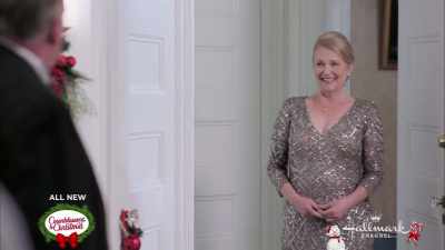 You look stunning. - One Royal Holiday