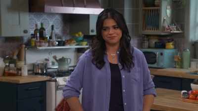 You look so stupid right now. - Lopez vs Lopez