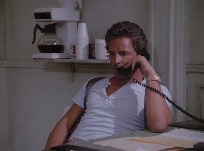 You look very beautiful. - Miami Vice